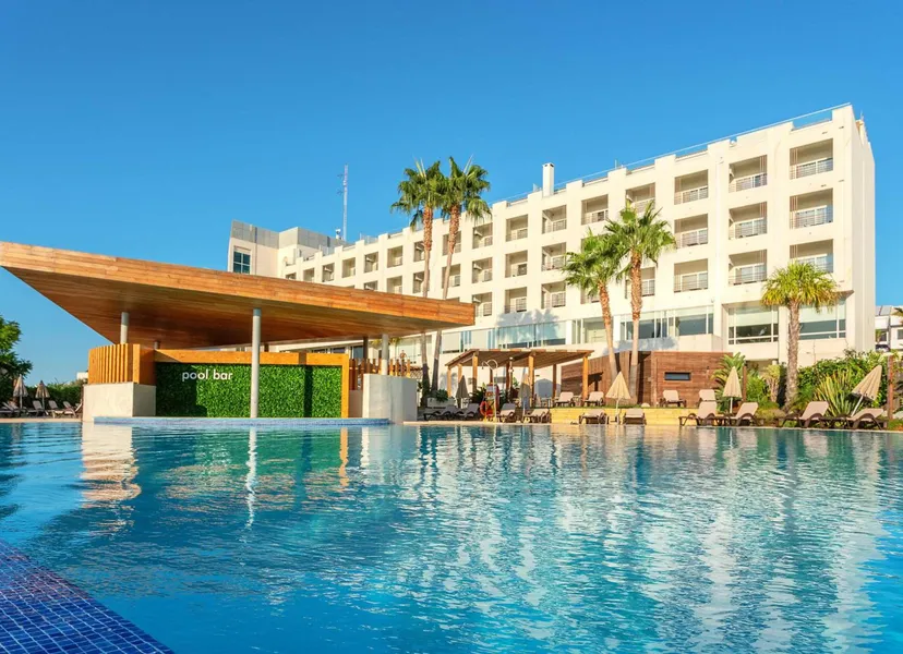 AP Maria Nova Lounge - Adults Friendly